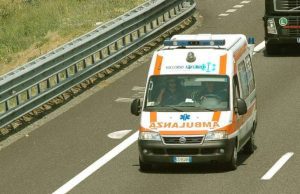 Drammatico incidente sulla A10, muore una 18enne