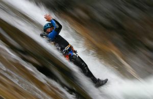 Incidente di canyoning a Rocchetta Nervina: 30enne in gravi condizioni dopo una caduta Incidente di canyoning a Rocchetta Nervina: 30enne in gravi condizioni dopo una caduta