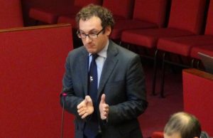 Pd a congresso, Farello segretario fino a luglio. Garibaldi: no a correntismo esasperato