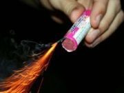 Piazza delle Erbe, 19enne fa esplodere botti: amputate tre dita della mano