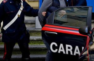 Botte dal marito romeno, lei lo denuncia: allontanato da casa dai carabinieri Caruggi, coltello in tasca e spaccia droga: preso 21enne egiziano