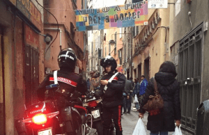 Via Prè, arrestato spacciatore di droga senegalese. Sanzioni a due locali etnici