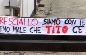 L’odio in piazza, nessun striscione per Pamela e cori choc Antifa: ma che belle son le foibe