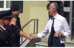 Taser a Genova, dopo Salvini anche Gabrielli smentisce on. Bagnasco e Cassinelli