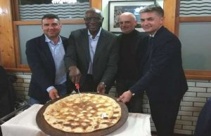 Amico di Genova: Toni Iwobi primo senatore nero. Balotelli? Ragazzo viziato