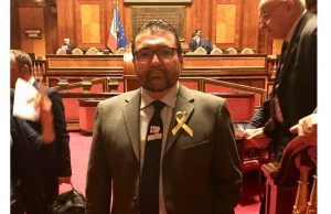 Buonsenso: non solo ruspa, in Senato anche con la cravatta Stop Bolkestein