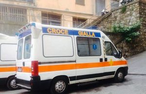 Albaro, cade da una scala: operaio portato in ospedale in urgenza Staglieno, cade dalle scale: soccorsa e trasportata al San Martino