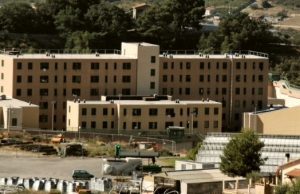 Epifania, arcivescovo di Genova monsignor Tasca celebra S. Messa a Pontedecimo Problemi nel carcere di Pontedecimo: tre detenuti devastano primo piano