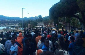 La polizia scopre tunisino pericoloso richiedente asilo fuggito dal Cie