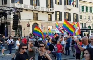 In 4000 al corteo antifascista a Genova | Video