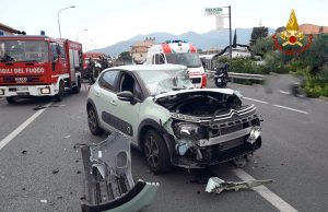 Incidente ad Albenga tra auto e furgone, due i feriti