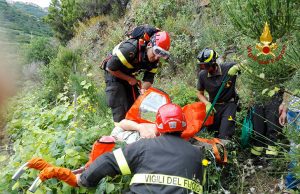 Soccorso VVF a turista americano ed incendio a Ceparana