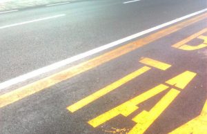 Genova, Commissione comunale: niente moto su corsie gialle dei bus. Troppo rischioso
