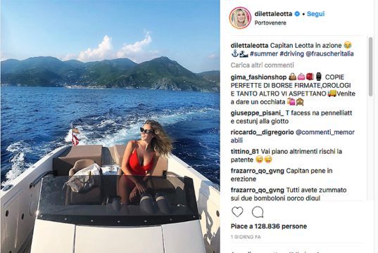 Porto Venere, sorpresa tra le barche: c’è Capitan Leotta in azione | Foto