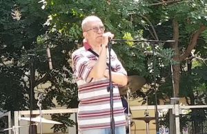 Piazza Alimonda 2018, i manifestanti: il cippo deve restare, è memoria | Video