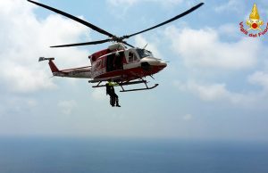 Soccorso VVF e CNSAS per un turista caduto a Corniglia