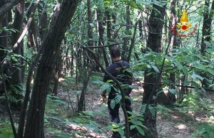 Serra Riccò, trovato morto nei boschi fungaiolo disperso: secondo caso in 7 giorni VVF intervengono per albero pericolante e trovano cadavere in un casolare