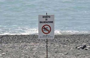 Divieto temporaneo di Balneazione ad Alassio Divieto di balneazione in alcuni punti del litorale genovese