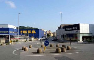 Zona rossa: gli abitanti vogliono entrare, commercianti in difficoltà anche a Campi