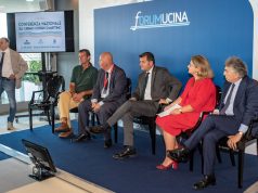 Nautico, ministro Centinaio: portualità turistica presto esame del Mit