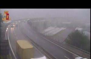 Questura di Genova: dopo polemiche, ecco altro video pochi attimi prima del crollo