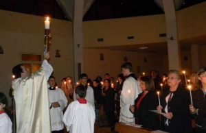 Il coronavirus fa rinviare comunioni e cresime a fine estate