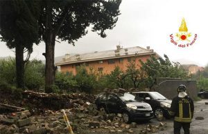 Maltempo killer non solo in Liguria: sei morti nella Penisola, decine di feriti