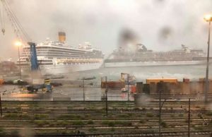 Tromba d’aria alla Spezia, altra nave rompe gli ormeggi: passeggeri a bordo