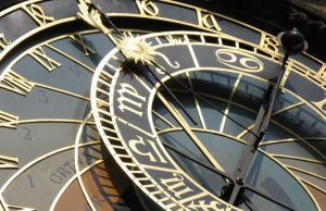 Tra sabato e domenica torna l’ora solare Questa notte torna l’ora legale, lancette avanti di un’ora