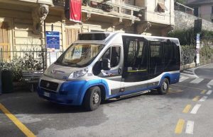 Portofino, sbarcato il bus navetta di Atp: si attende costruzione passerella Cervara
