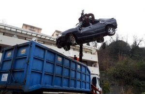 Begato, Tursi: rimossi 23 veicoli abbandonati. Lotta al degrado continua