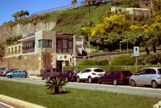 Sms dalla banca, ma è una truffa: i criminali usano anche numero dei Carabinieri