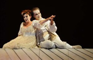 Domenica mattima aperitivo con l’ Opera Giocosa a Savona