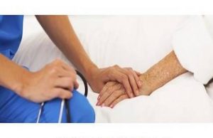 Infermiere spezzino contro vaccini: segnalato all’Ordine | Aggiornamento