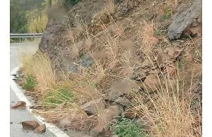 Chiusura per frana della Provinciale di Calice: problemi causati dal maltempo Chiusura per frana della Provinciale di Calice: problemi causati dal maltempo