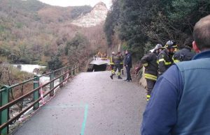 Frana San Carlo di Cese: domani riapertura al transito. Strada rifatta in meno di due mesi