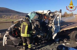 Grave incidente sulla A12 tra Sarzana e Carrara, muore 32enne