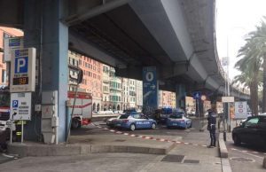 Falso allarme bomba in zona Caricamento, Sopraelevata riaperta