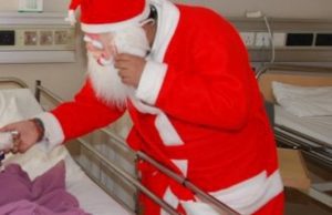 Sopravvissuto a barbarie islamisti e malattia. Buon Natale a piccolo Hussein e bimbi Gaslini