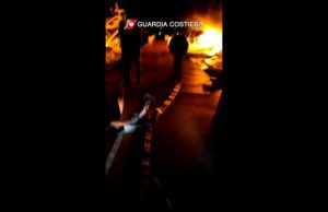 A fuoco 4 imbarcazioni nel Porto di Lavagna | Video Approfondimento