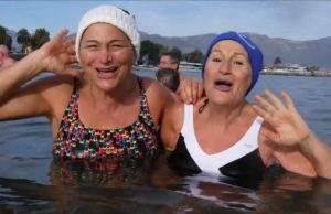 Albenga, cimento invernale 2018: allenamento in acqua prima del cenone | Video