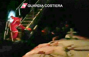 La Guardia Costiera salva marittimo colto da malore a bordo nave