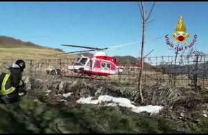 N.S. della Vittoria a Mignanego, 79enne cade e batte la testa: in elicottero al S. Martino
