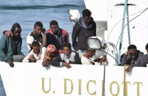 I giudici ci fanno pagare i danni ai migranti irregolari. Becchi: mostruoso