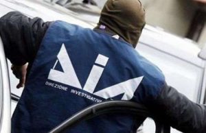 Dall’Ecuador 145 chili di cocaina. Pm chiede 8 anni per portuale genovese