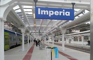 Regionale Ventimiglia-Savona, macchinista salta la fermata di Imperia