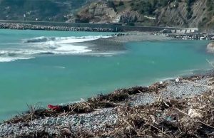 Ritrovato morto il nigeriano che si era tuffato alla foce del Roya