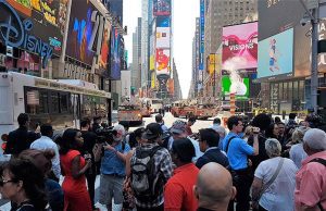 Il Nano Morgante | La società sartoriale