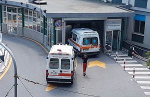 A10, centauro a terra: trasportato in codice rosso al San Martino A10, centauro a terra: trasportato in codice rosso al San Martino