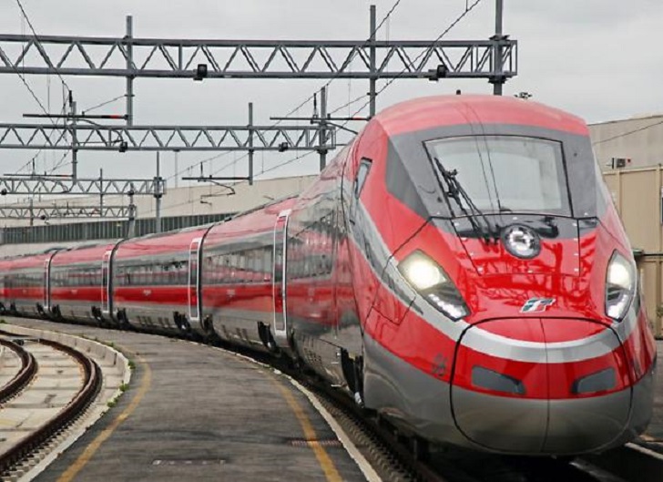 1450886411737.jpg--la_germania_boicotta_i_nuovi_frecciarossa__vuole_che_vadano_piu_piano